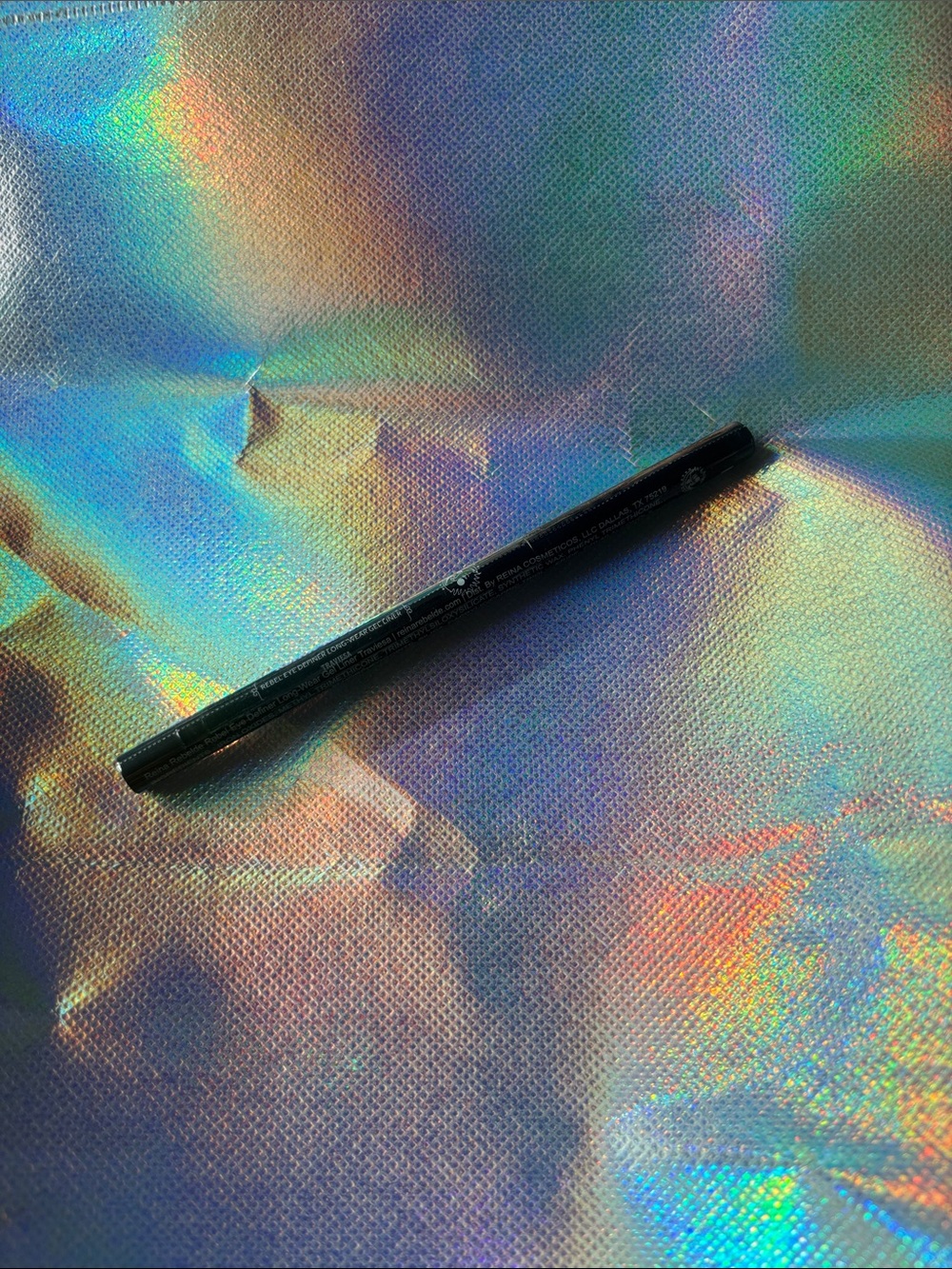 Reina Rebelde gel eye liner in Traviesa